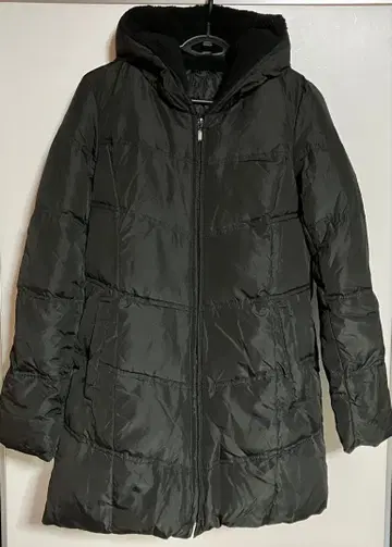 후드 부착 블랙 다운&페더 자켓