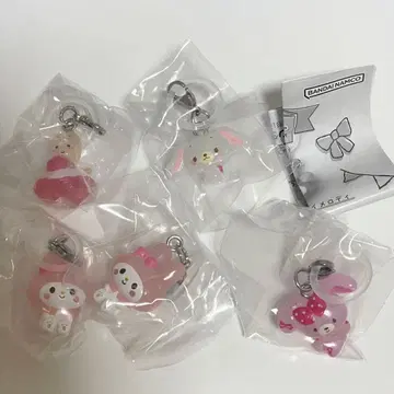 산리오 윳토메지루시 액세서리 가챠가챠