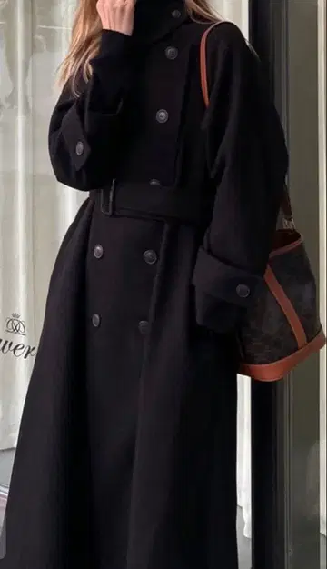 더블 브레스트 롱 코트 블랙