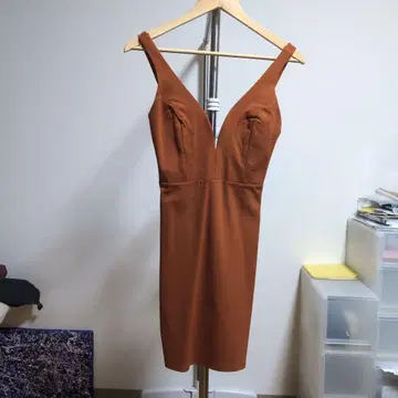 Lulus 슬리브리스 타이트 원피스 오렌지