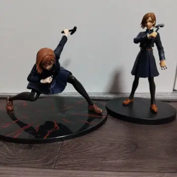 주술회전 쿠기사키 노바라 흑섬 피규어