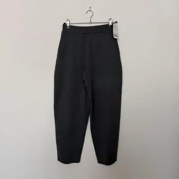 택 포함 저널 스탠다드 리룸 풀니들 커브 니트 팬츠