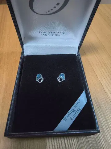 [ 미사용 ] 박스 있음 스털링 실버 귀찌