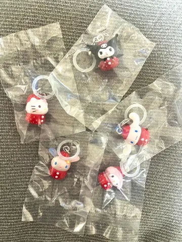 딸기 메지루시 액세서리 산리오 캐릭터즈 세미 컴플리트 세트