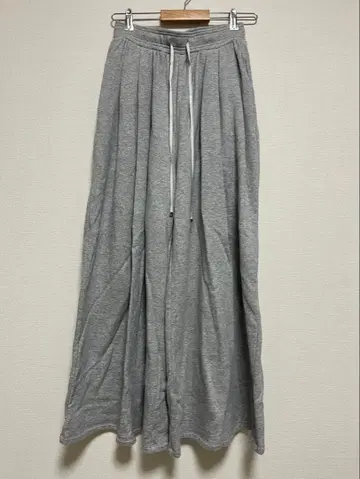 SNIDEL 맨투맨 턱 와이드