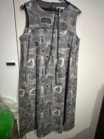 diambre 슬리브리스 원피스 그레이