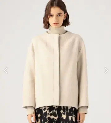 TOMORROWLAND 투모로우랜드 숏코트