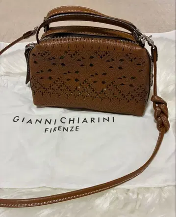 컨디션 최상! 지아니카리니 알리파 S