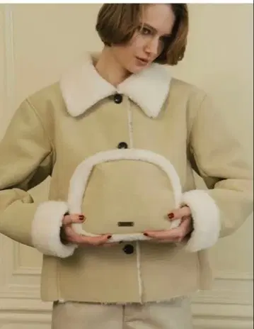 THE TOE quedling mouton pouch