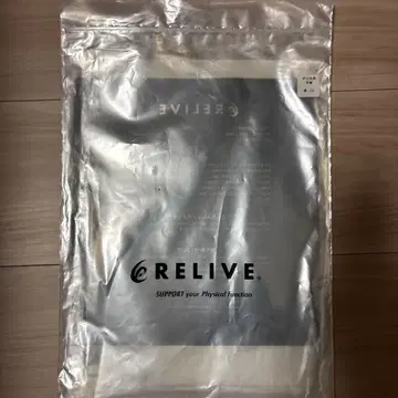 RELIVE 블랙 T셔츠