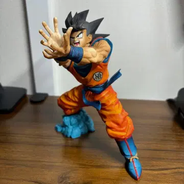 드래곤볼 Z 손오공 초 에네르기파 피규어