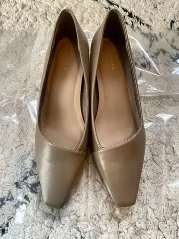 RANDA 하이힐 펌프스 베이지