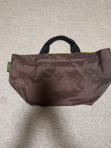 에르베샤 펠리에 보트형 토트 M