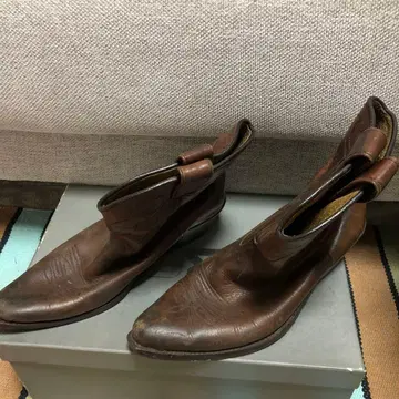 브라운 가죽 웨스턴 부츠