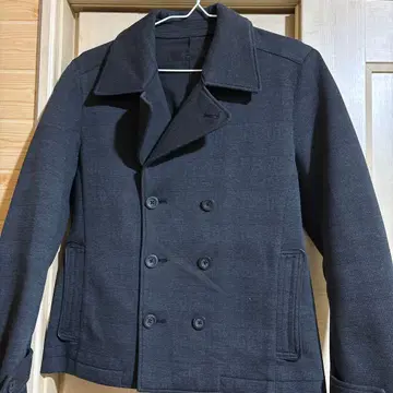 PLUS ONE 블랙 더블 브레스트 피코트 M