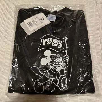 디즈니 챔피온 맨투맨 새상품