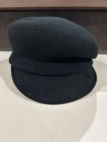 [새상품급] CA4LA 비대칭 블랙 헌팅 캡