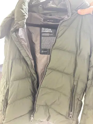 올리브 그린 후드 부착 다운 자켓 johnbull