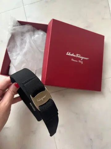 Salvatore Ferragamo 블랙 헤어밴드