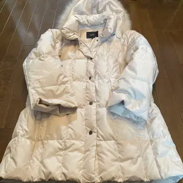 LILA 여성용 다운 자켓 L 사이즈