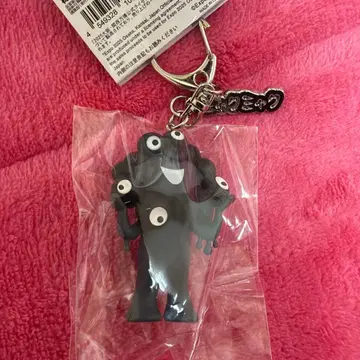 블랙 미야쿠미야쿠 입체 PVC 플레이트 부착 키링