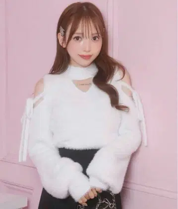 미셸 마카롱 샤기 니트탑