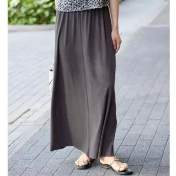 [ 새상품 ] 이에나 저리 플레어 스커트