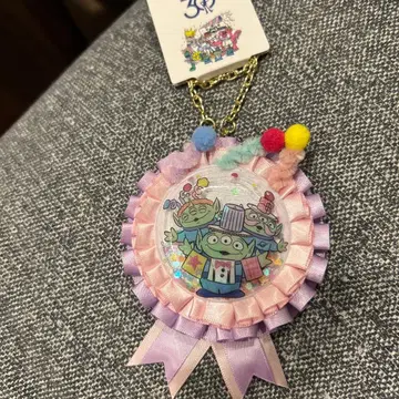 리틀 그린 멘/에이리언 캔뱃지 로제트 체인 포함 TOYSTORY