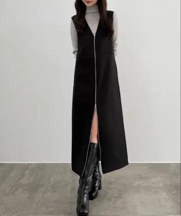 CN 슬리브리스 롱 원피스 블랙