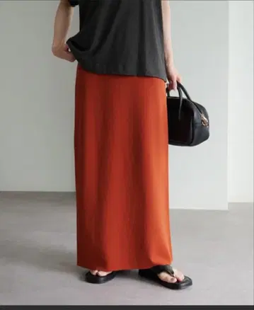 퓨어세신 타이트 스커트 벽돌