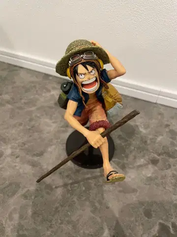 원피스 루피 피규어