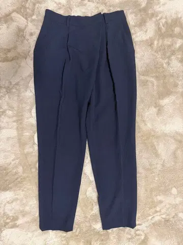 SOEJU 턱 팬츠 네이비 L 사이즈