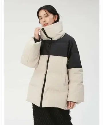 FRAY I.D Foxfire 코쿤 다운 자켓