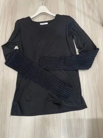 RADIATE 라디에이트 블랙 긴팔 상의 소매 부분 리브 편직 M 새상품