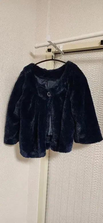 네이비 인조 모피 가디건