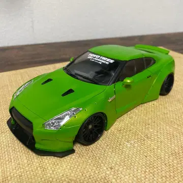 lbwk R35 ver.1 프라모델 완성품