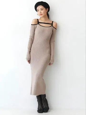 RESEXXY 리젝시 스트링 디자인 타이트 니트 원피스 베이지