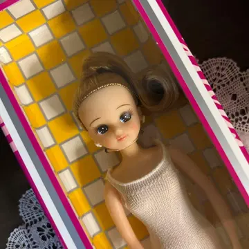 리카짱 캐슬 오리지널 컬렉션 모델