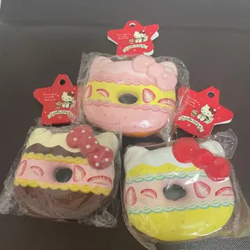 레어 헬로키티 케이크 도넛 스퀴즈 3개 세트