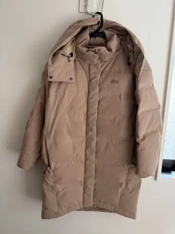 LACOSTE 베이지 다운 자켓