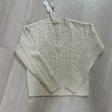 LILYSILK 아이보리 V넥 스웨터 XS