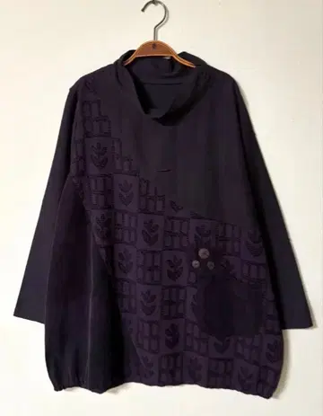 깊은 퍼플 절개 디자인 튜닉 루즈핏