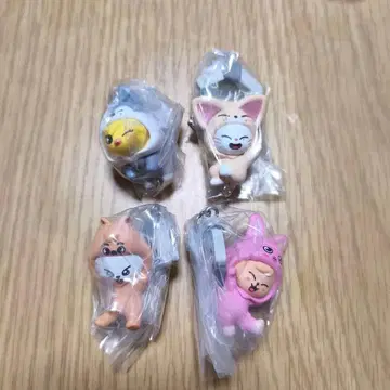 SKZOO (스키즈) 츔만데츠나게테마스코토 vol.2 4종 세트