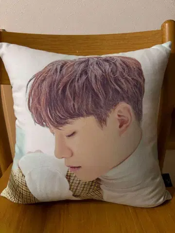 2pm 준호 쿠션 공식 굿즈