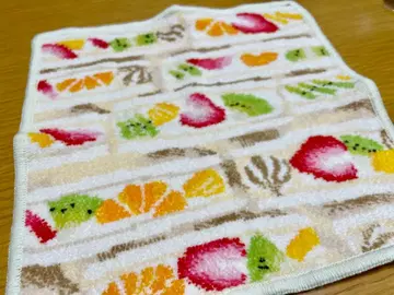 [ 미사용 ] 러브러리 바이 페이 페이 타월 손수건 후르츠 샌드