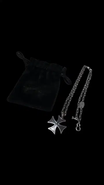 red tail 아이언 크로스 목걸이