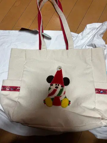 리루린린 토트백