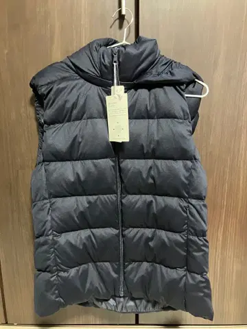 [ 새상품 ] UNIQLO 유니클로 스트레치 다운 베스트 XL