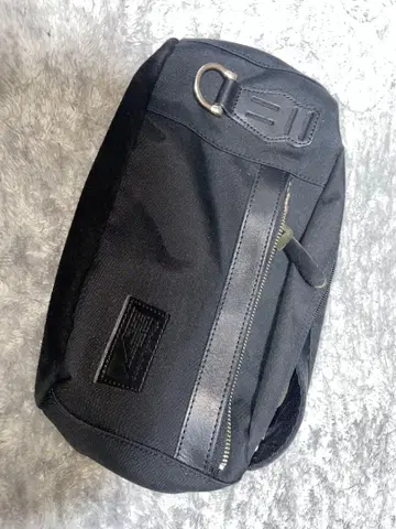 마스터피스 바디백 웨스트 파우치 나일론 소가죽 스웨이드 카라비너