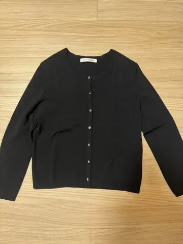 엠프리미어 블랙 가디건 36